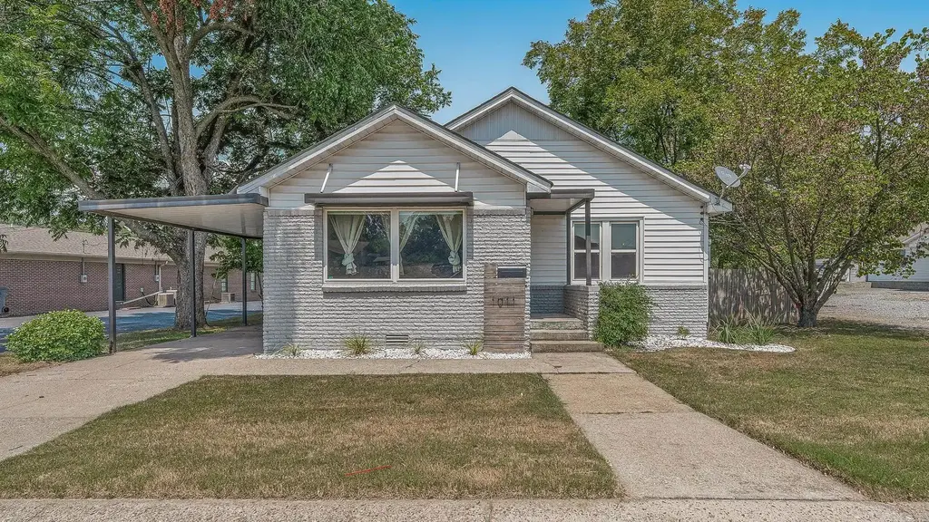 1011 W Court Street, Paragould