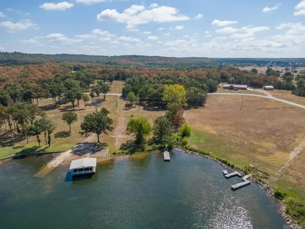 2077 E Tri Lakes Drive, Horseshoe Bend