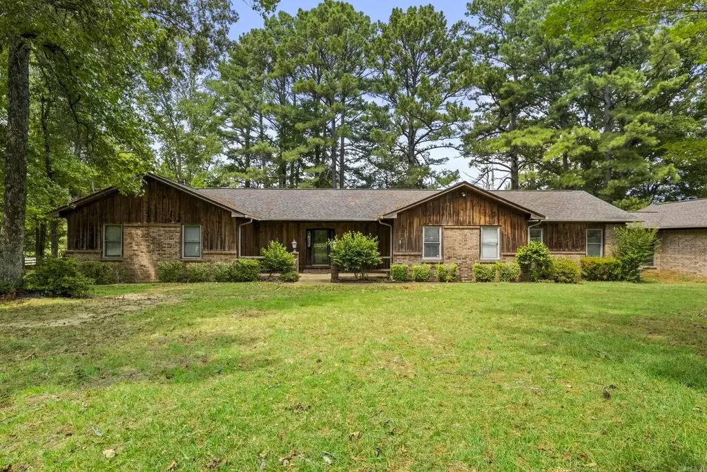 3040 Campground Road, Cabot