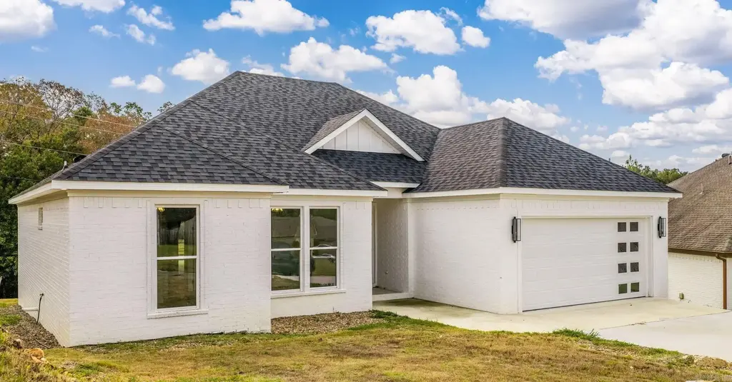 1008 Sussix Loop, North Little Rock