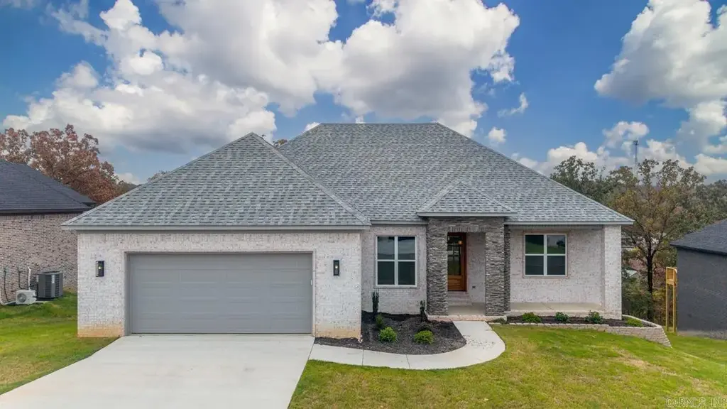 1181 Fern Ridge Road, Sherwood