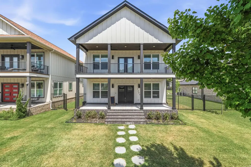 1303 Rockwater Boulevard, North Little Rock