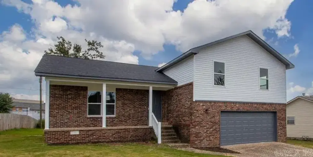 5 Ludington Cove, Little Rock