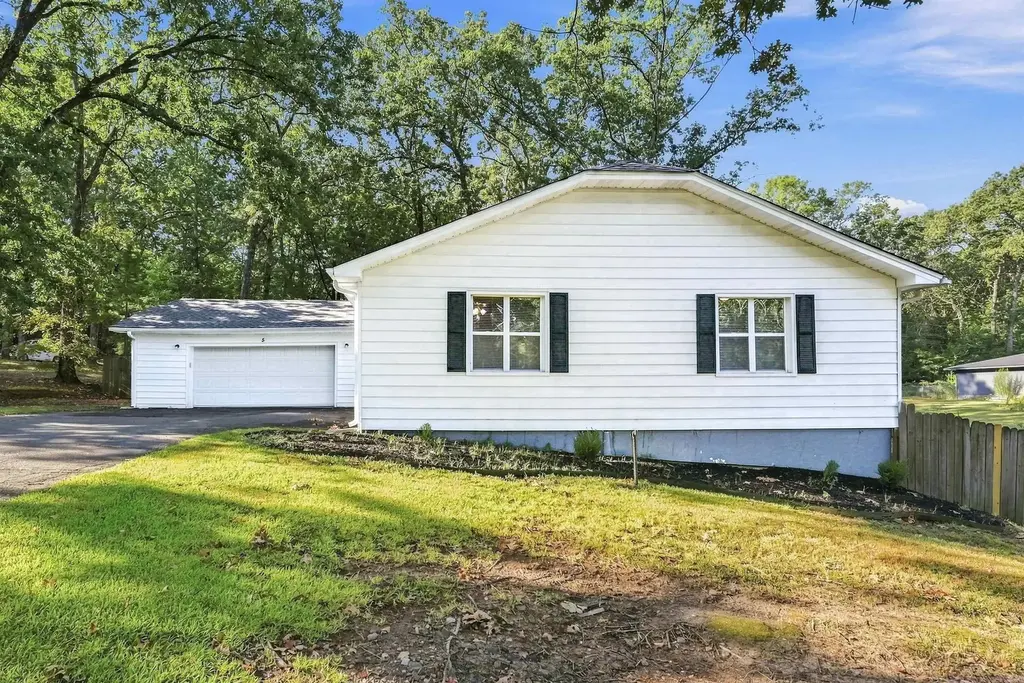 5 Raleigh Lane, Alexander