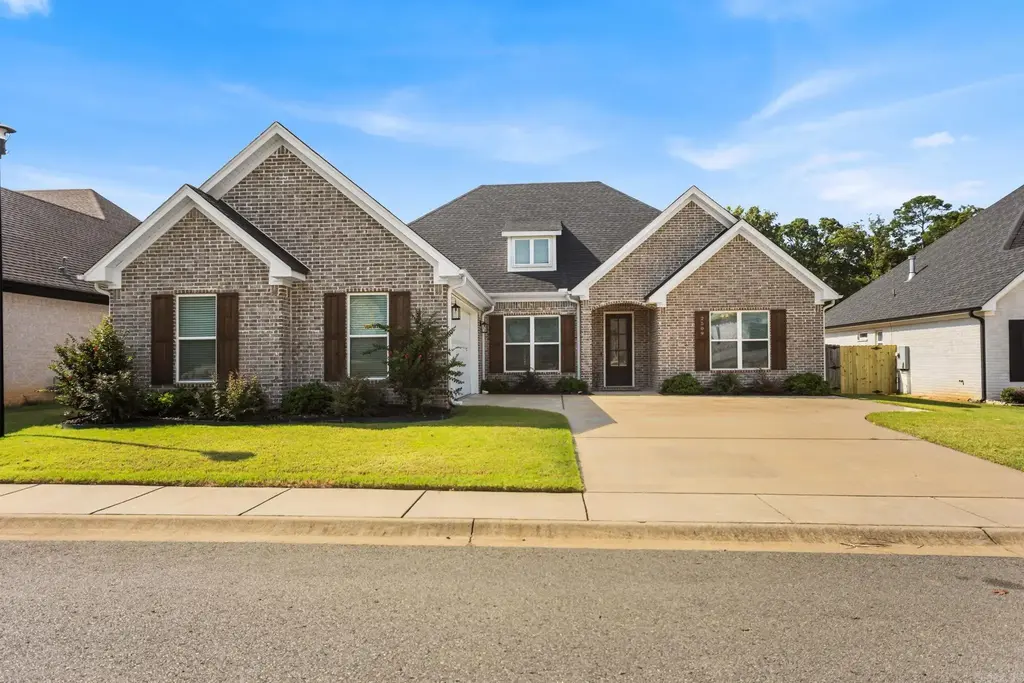 2509 Hurricane Gardens Drive, Bryant