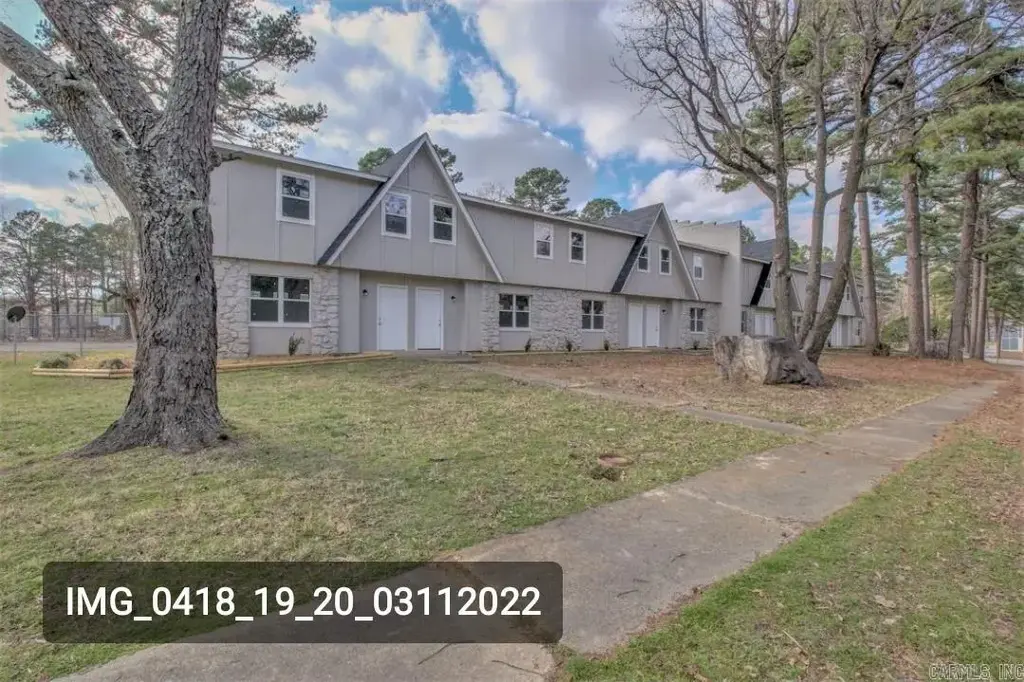 1900 Labette Manor Drive, Little Rock