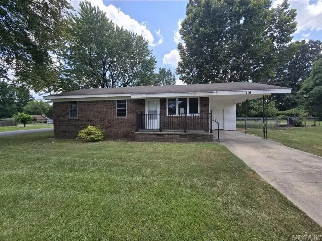 416 Smart Street, Jacksonville