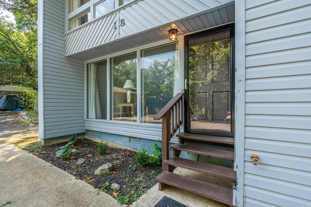 18 Troza Lane, Hot Springs Village