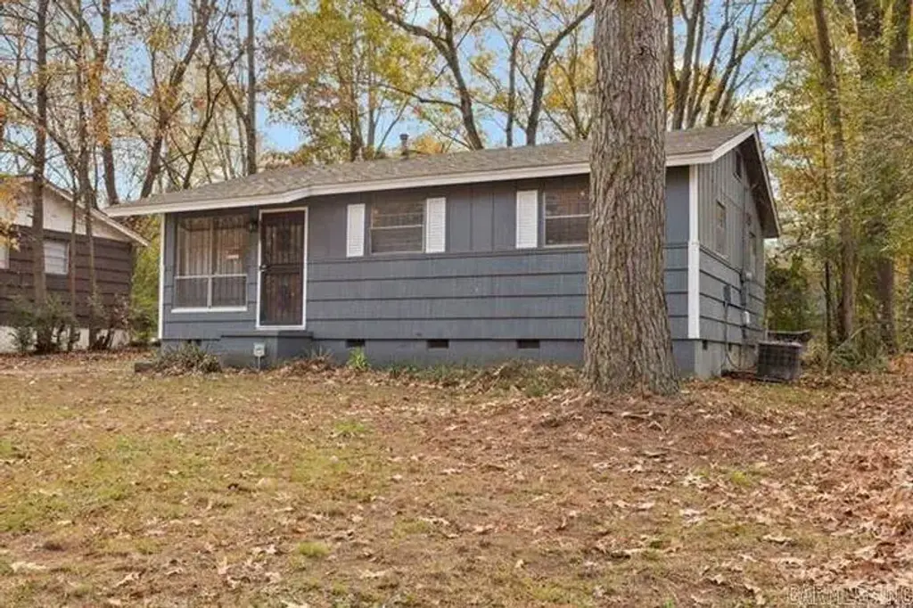 7325 Knollwood Drive, Little Rock