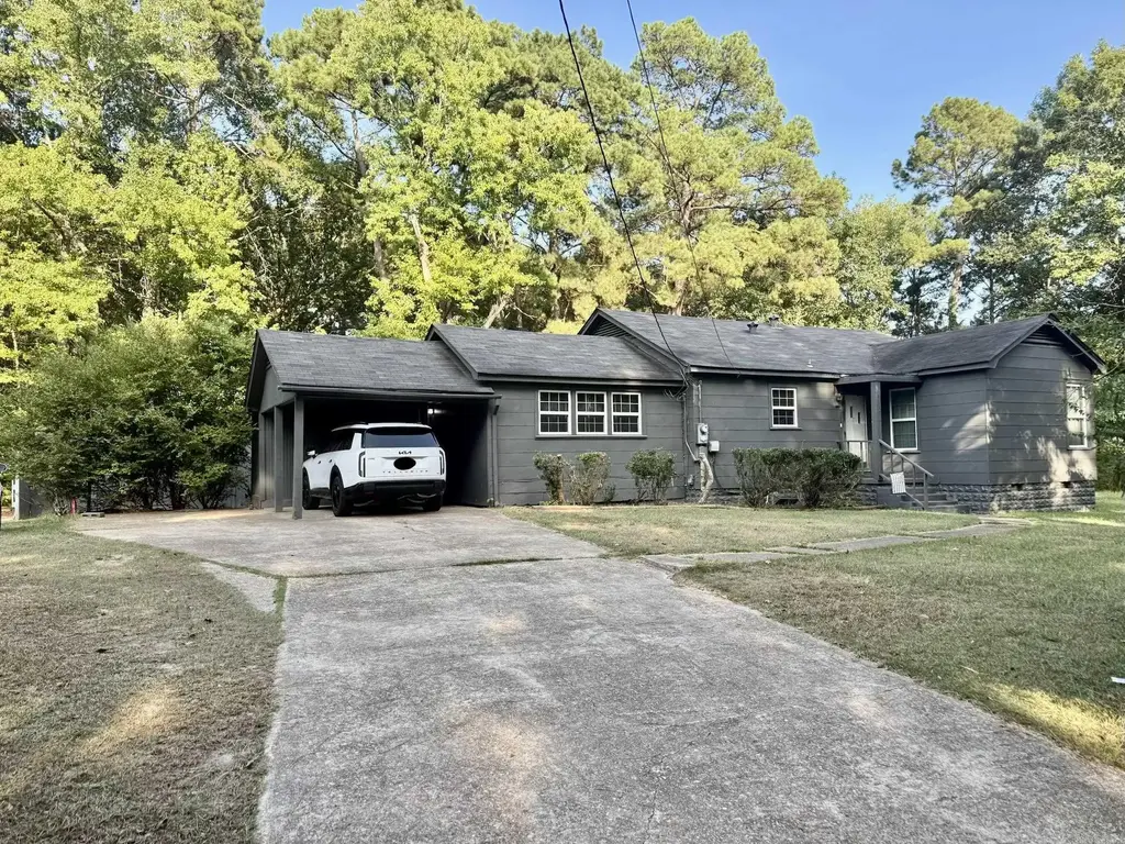 141 Bensberg Road, Camden
