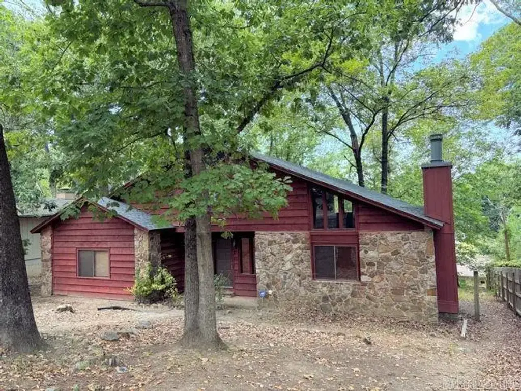8008 Danwood Drive, Little Rock