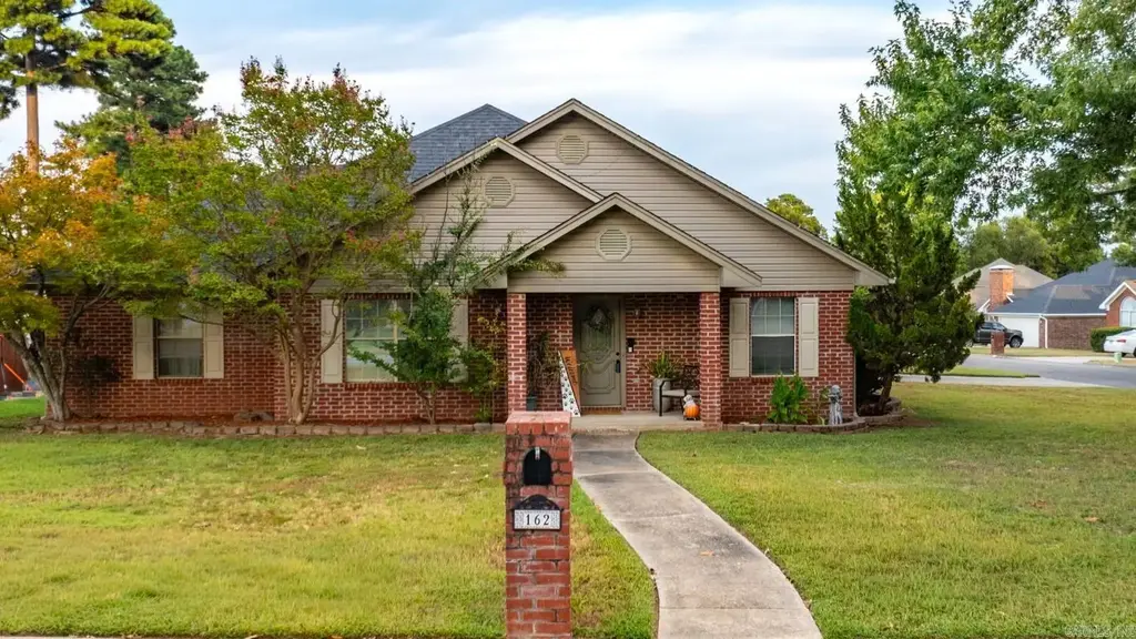 162 Lily Drive, Maumelle