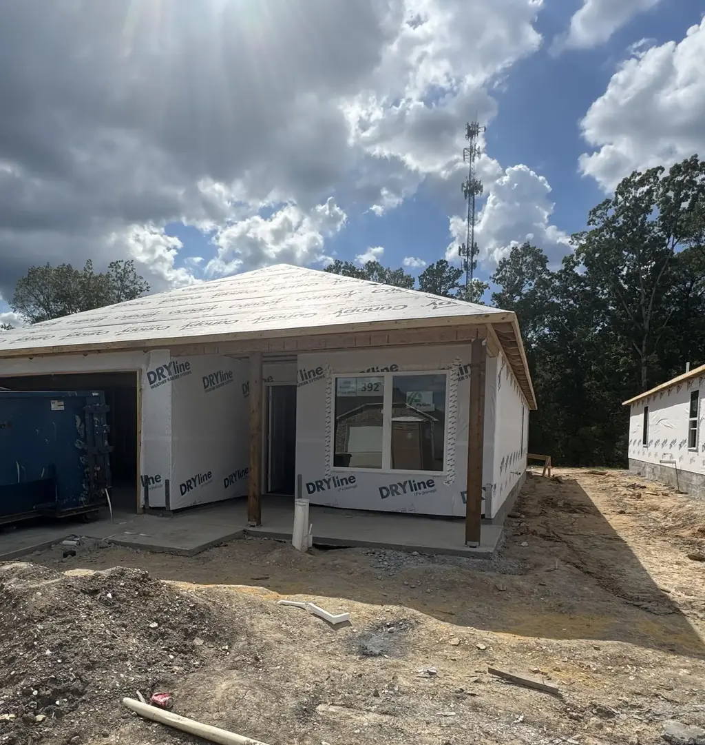 1633 Rambling Brook Drive, Benton