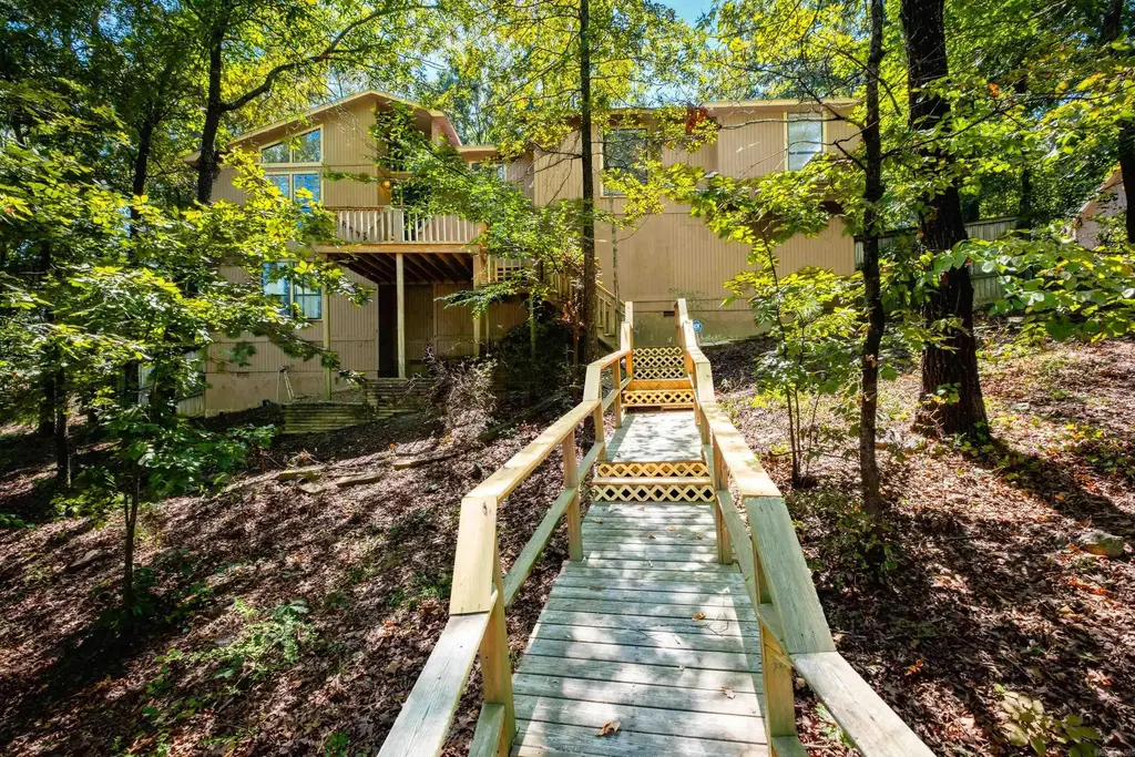 17 Perdido Dr, Little Rock