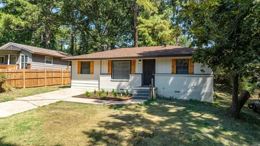 22 Harrow Drive, Little Rock