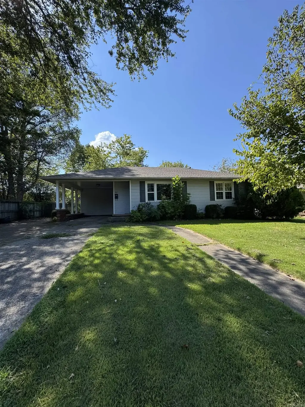 901 N Oak Street, Searcy