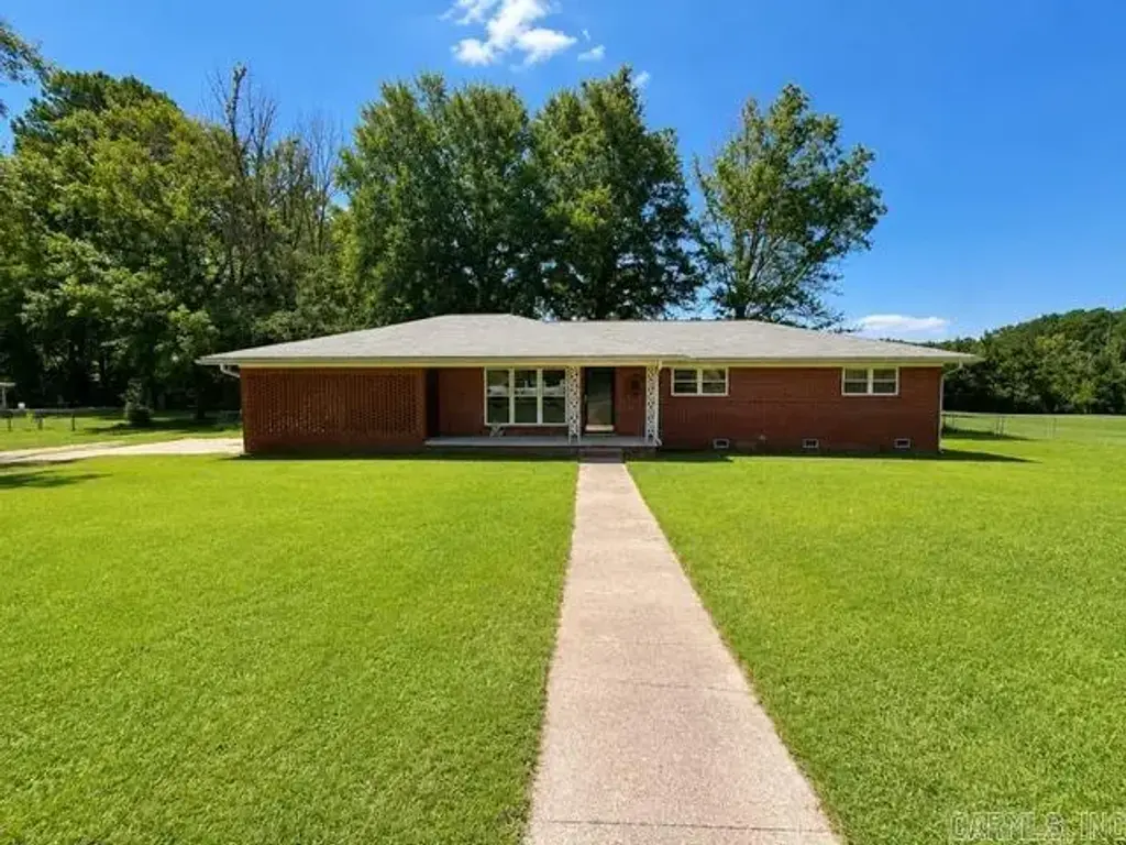 2071 Elaine Circle, Arkadelphia