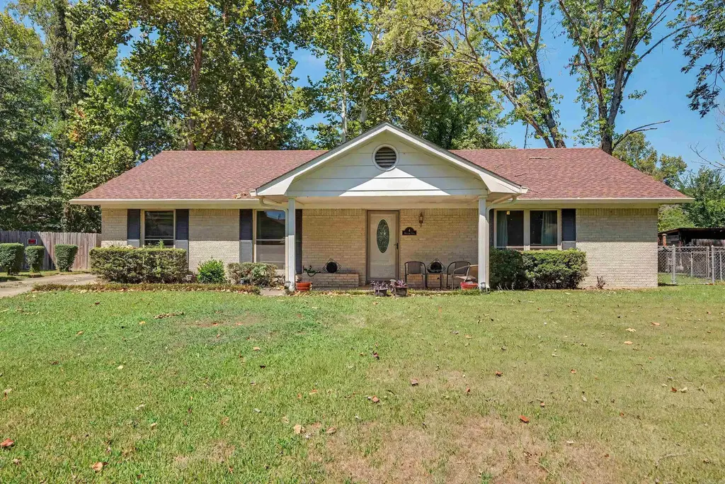 4 Malcolm Cv, Little Rock