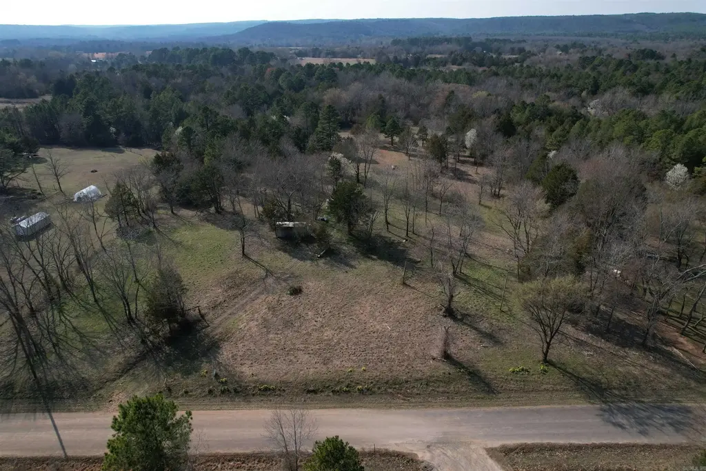 383 Bloodworth Road, Searcy