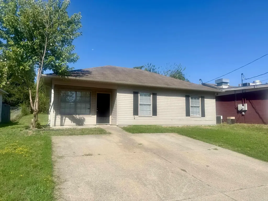 608 Gertrude, Benton