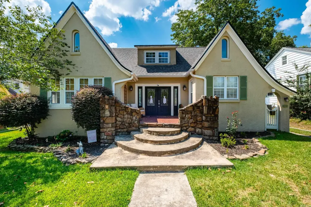 3305 N Cypress Street, North Little Rock