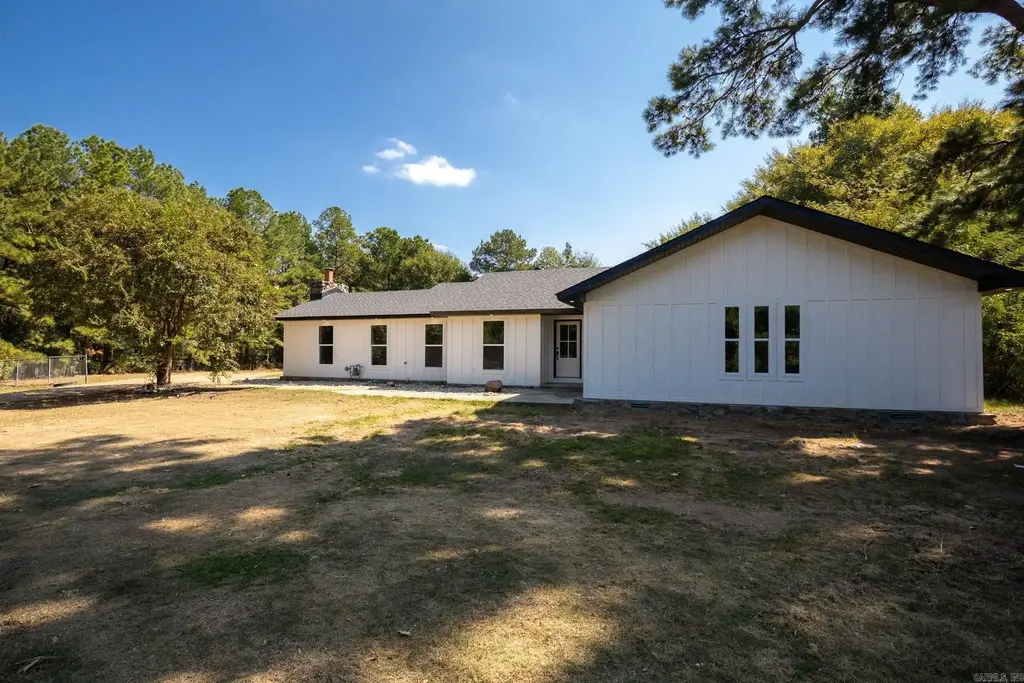 4684 Hwy 167 S., Sheridan
