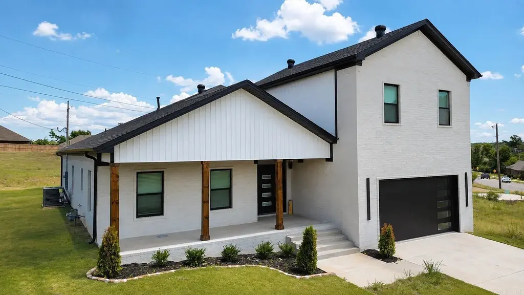 11214 Jamestown Drive, Little Rock