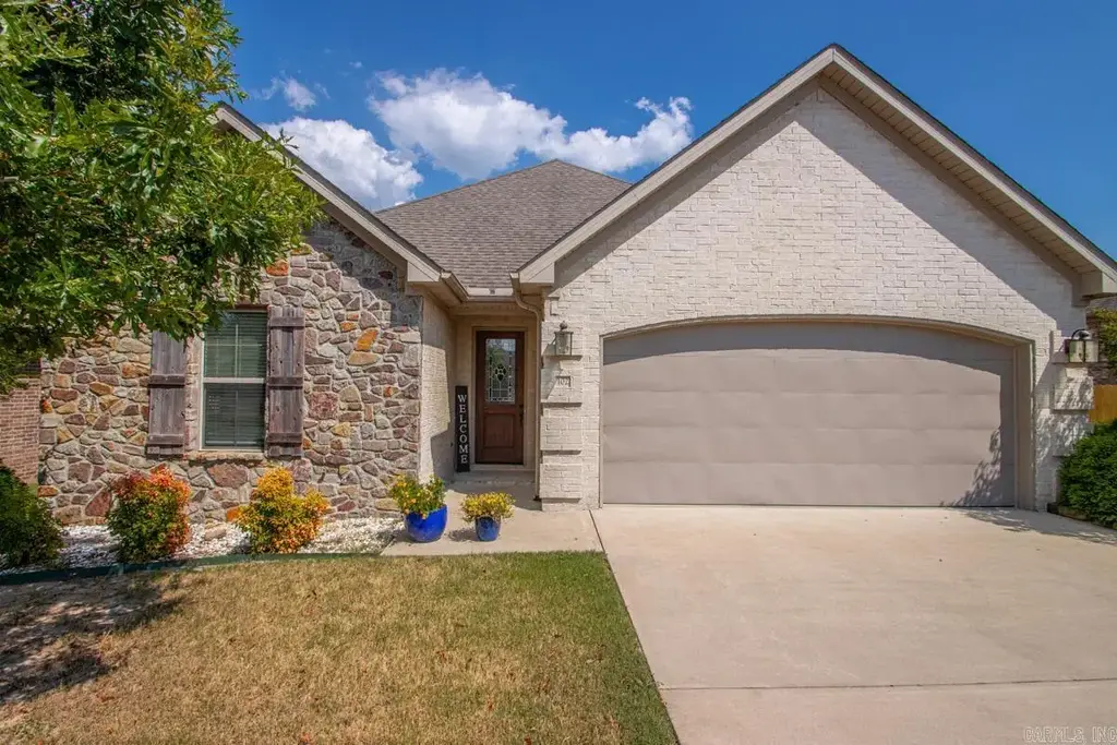 102 Mariner Lane, Maumelle