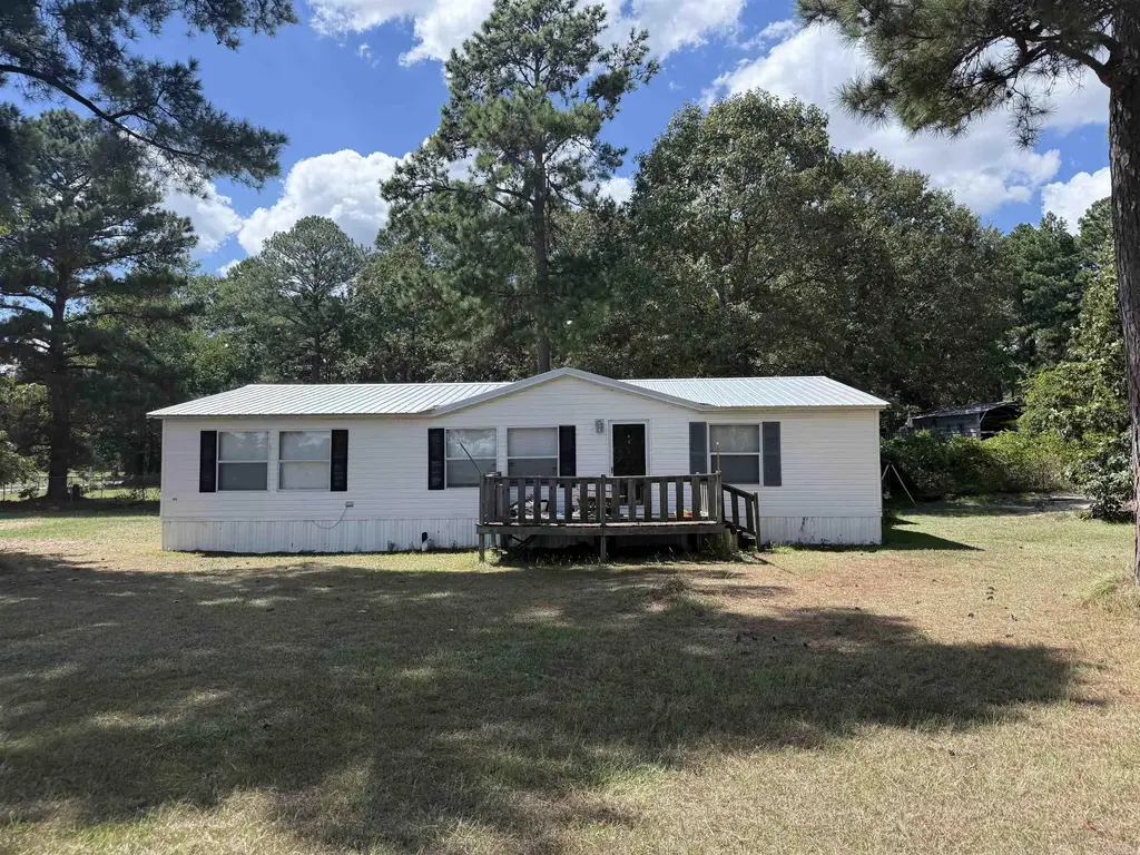 102 Ouachita 565, Camden