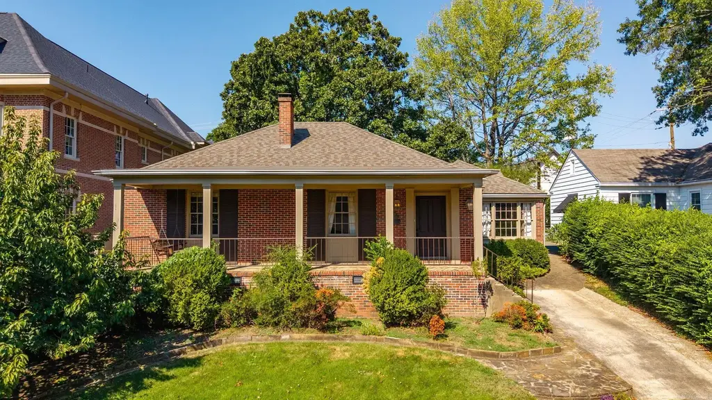 1920 N Jackson Street, Little Rock