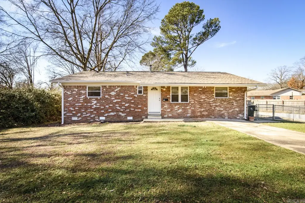 24 Sun Valley Road, Little Rock