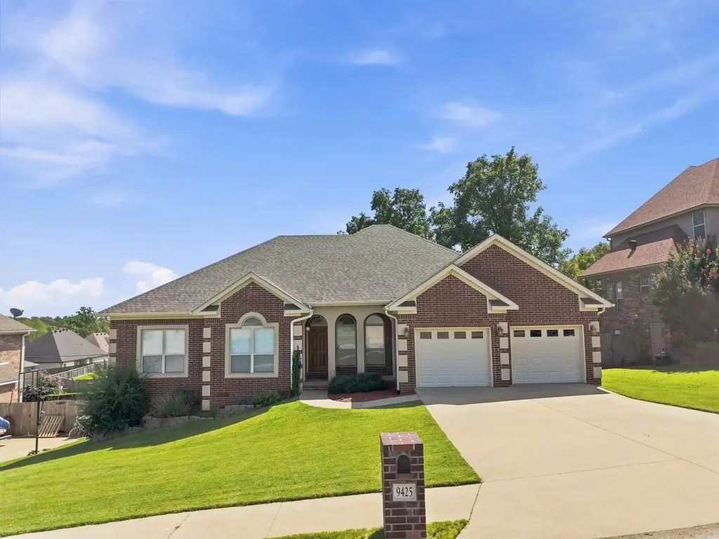 9425 Journey Drive, Sherwood