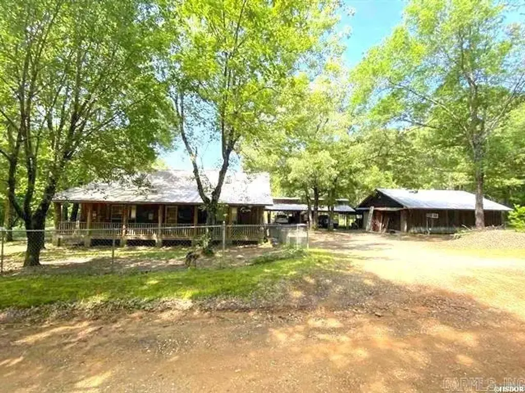 451 Palmetto Loop, Bismarck