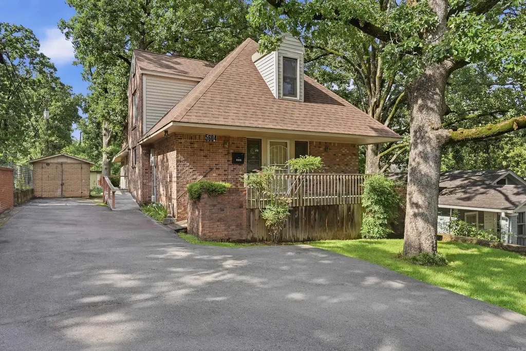 5604 I Street, Little Rock