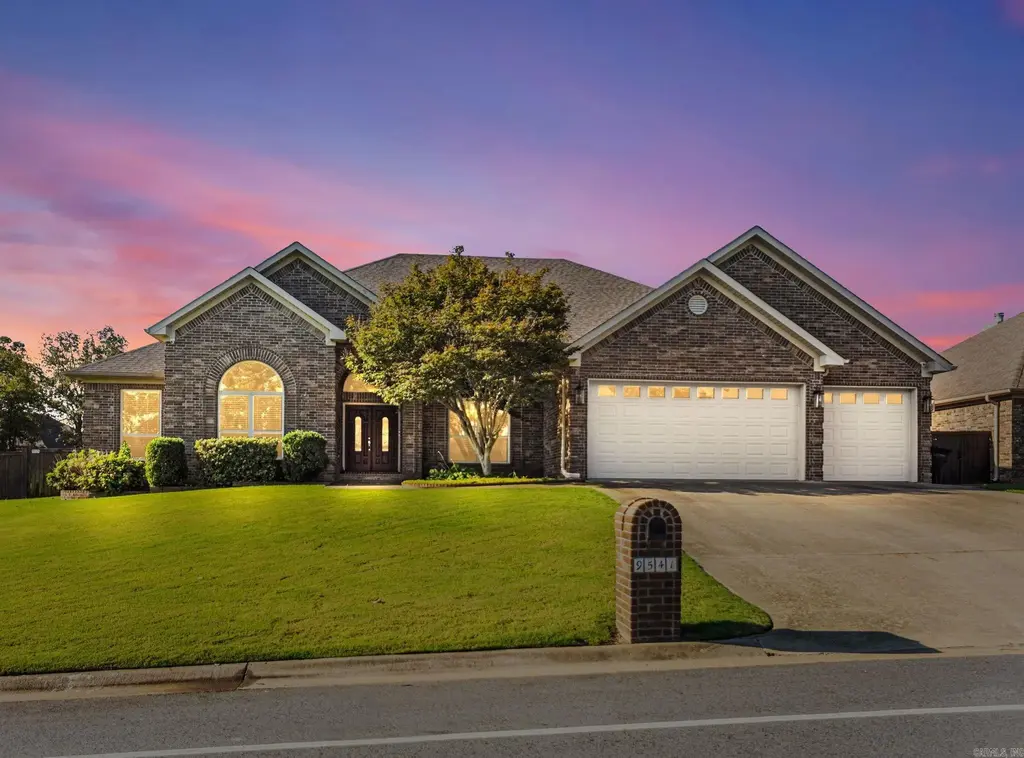 9541 Johnson Drive, Sherwood