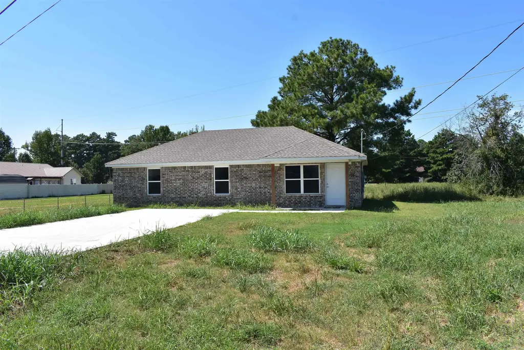 105 Olyvia Circle, Searcy