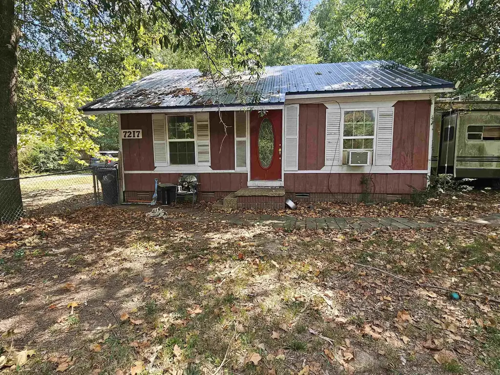 7217/7219 Mabelvale Cut Off, Little Rock