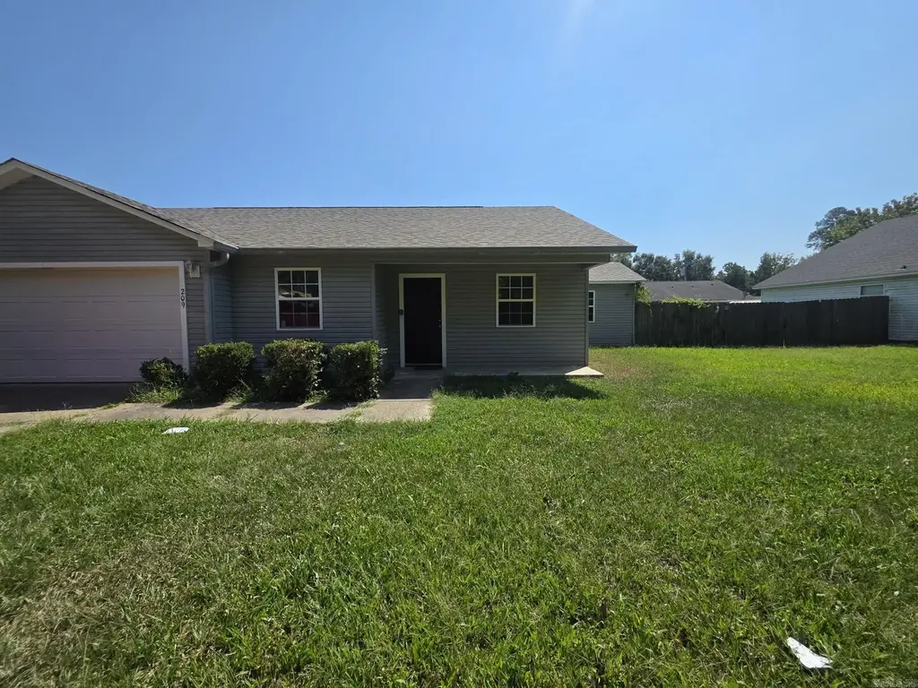 209 Rose Street, Benton