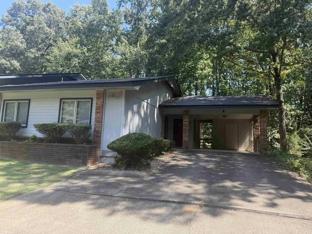 9 Cortez Lane, Hot Springs Village