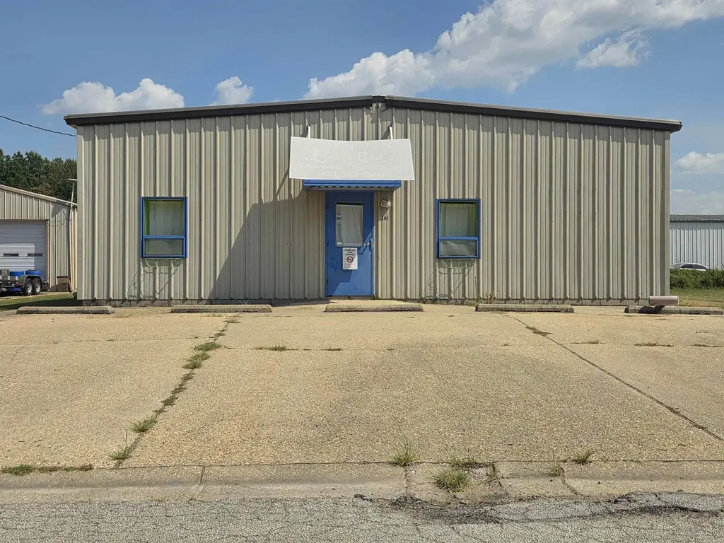 301 S 18th Ave, Paragould