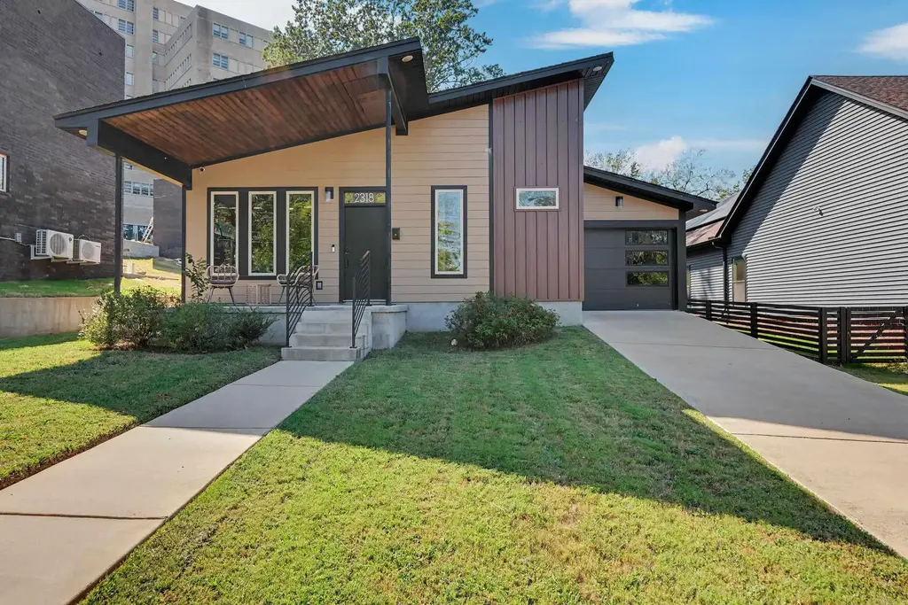 2318 S Rock St, Little Rock