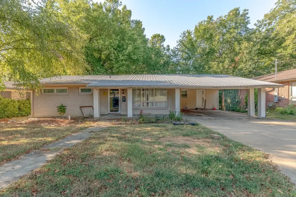 513 W Thomas Ave, Jonesboro