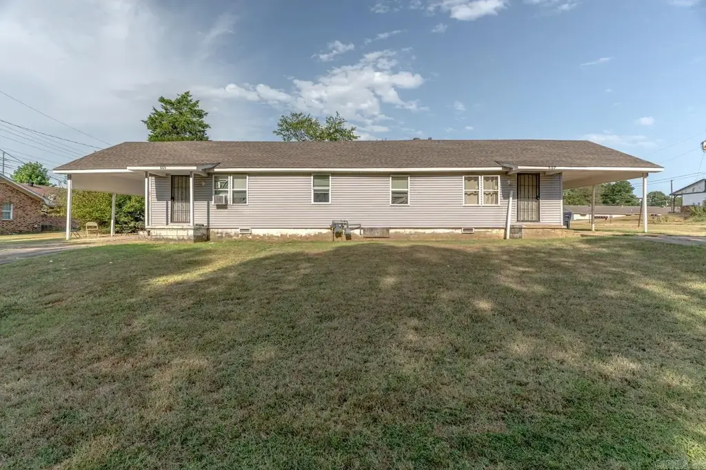 605-607 Alfred Watkins St, Jonesboro