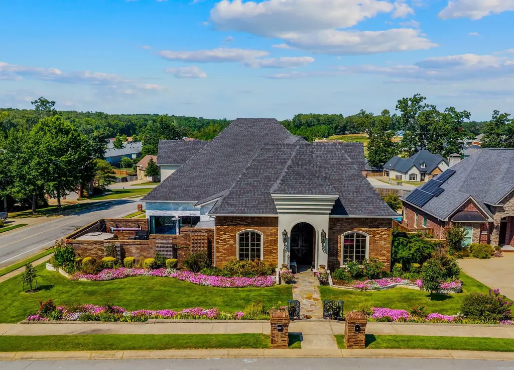 418 Suncrest Street, Bryant
