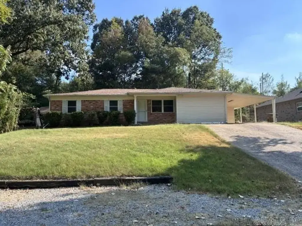 1807 H.f. Henson Drive, Wynne