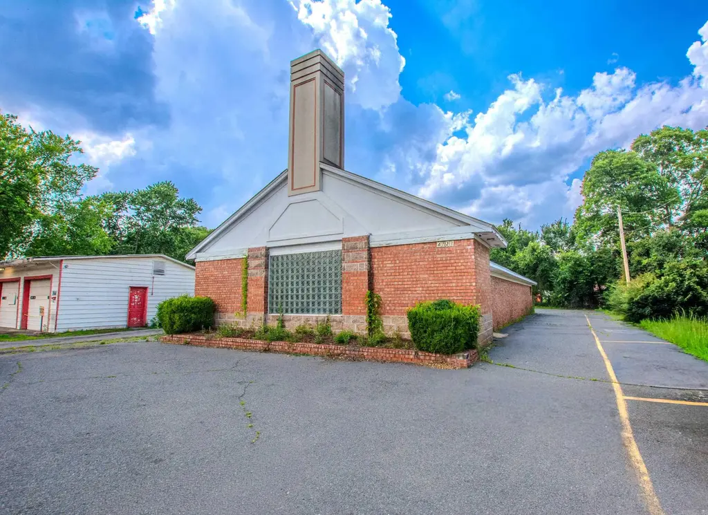 4721 E Broadway Street, North Little Rock
