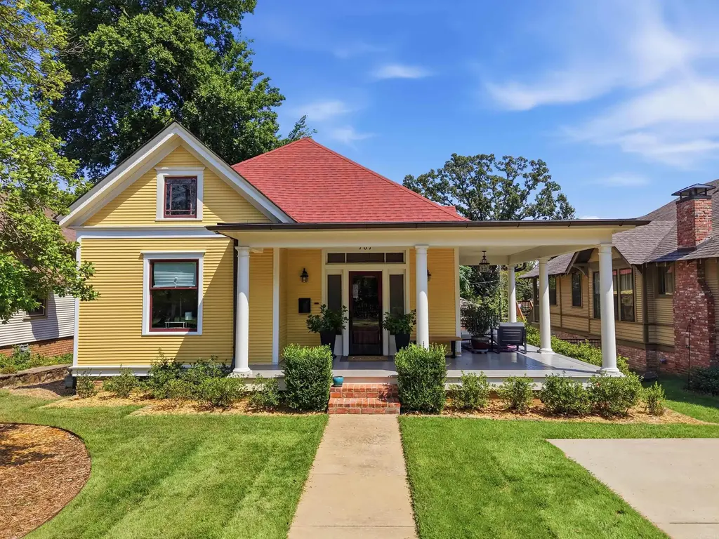 707 N Van Buren Street, Little Rock