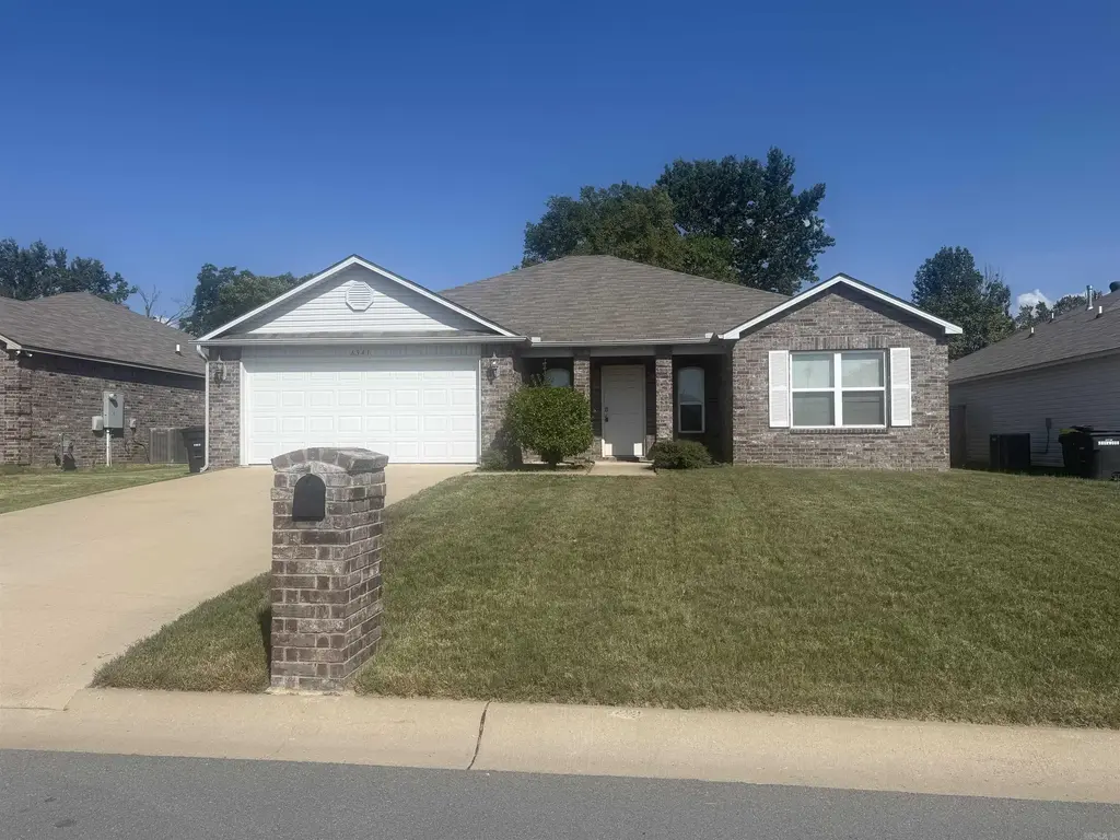 6941 White Oak Way, Sherwood