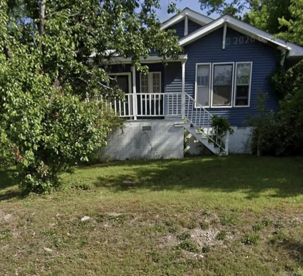 2720 W 7th Street, Little Rock