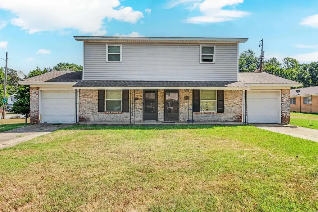 1 Clint Court, Little Rock